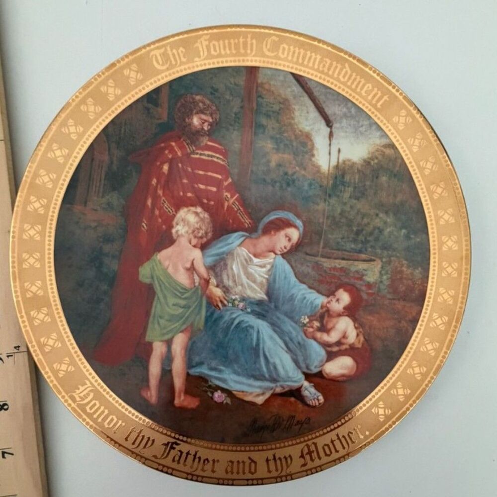 Danbury Mint the fourth Commandment collector plate with 24K gold trim